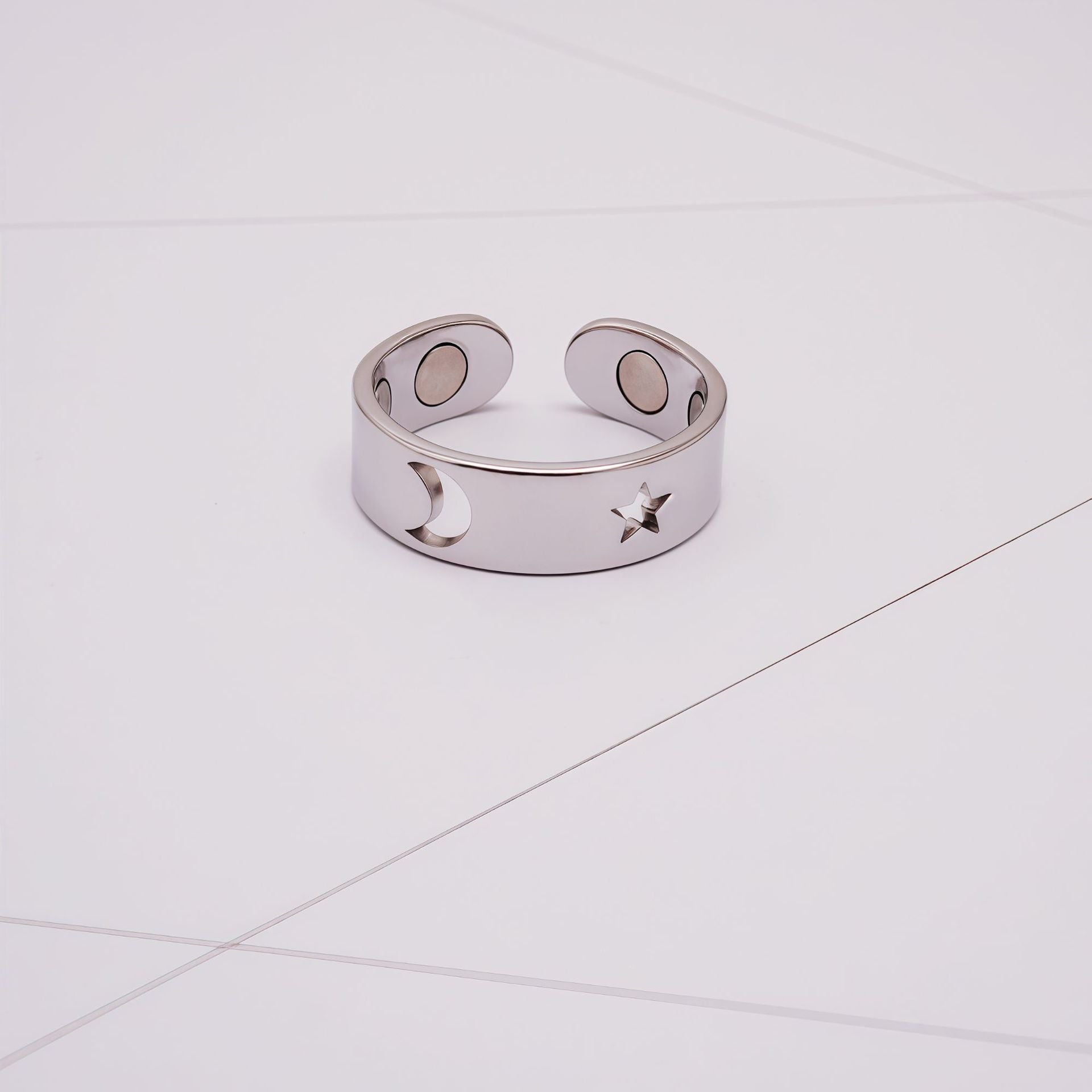 Wholesale Star and Moon Magnetic Ring Stainless Steel Gold Plated Fashion Accessory for Resale