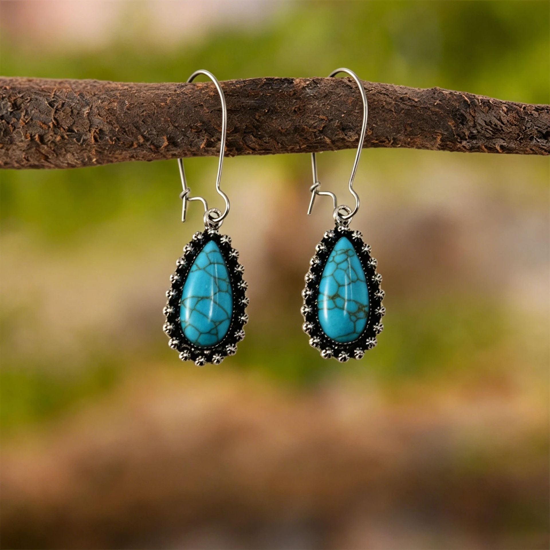 Wholesale Zinc Alloy Electroplated Bohemian Water Drop Earrings Turquoise Inlay Stylish Jewelry for Women