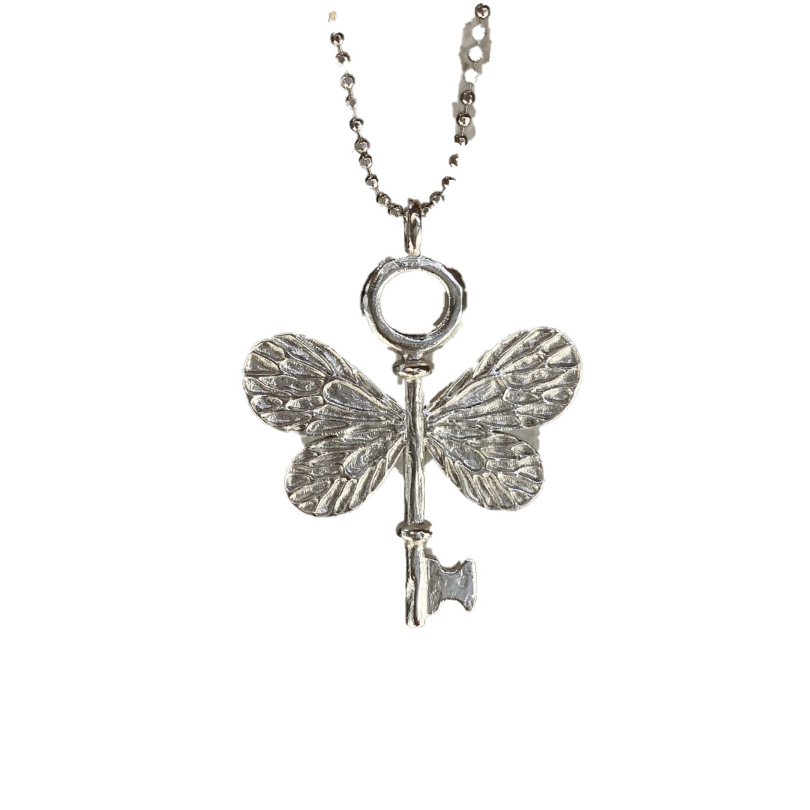 Wholesale Electroplated Alloy Retro Key Butterfly Pendant Necklace - Fashion Accessory for Women