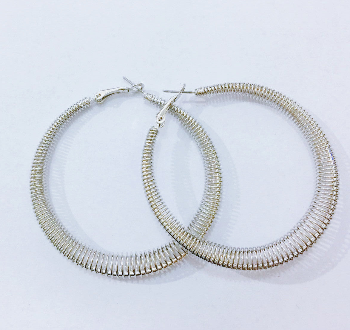 Wholesale Electroplated Metal Oversized Hoop Earrings Chic Party Jewelry for Boutique Resale