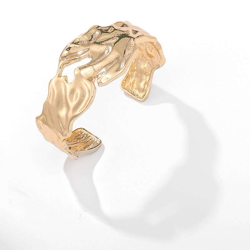 Großhandel unregelmäßige Lava -Metall -Wind Halskette