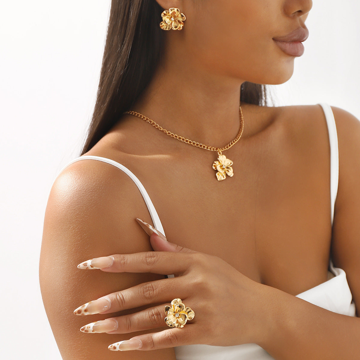 Wholesale Niche Design Sense Metal Flower Earrings  Double Layer Flower Diamond Necklace Ring