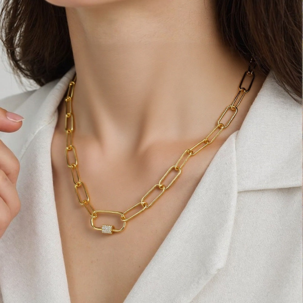 Wholesale Skinny hip-hop motorcycle-style circular zircon mountaineering buckle clavicle necklace