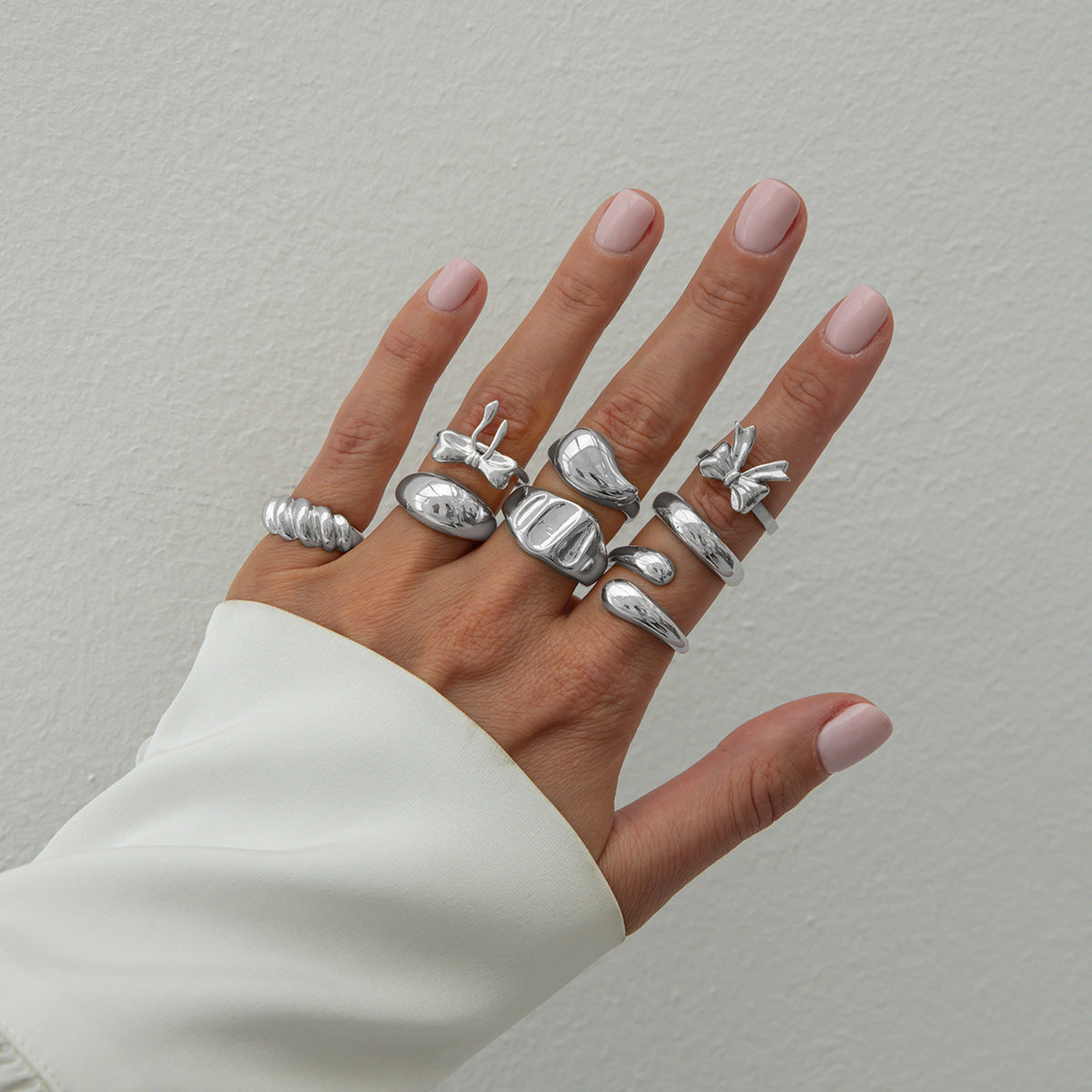 Wholesale Geometric three-dimensional cross-opening smooth alloy ring set