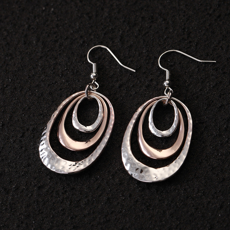 Wholesale  versatile contrast color Oval geometric alloy earrings