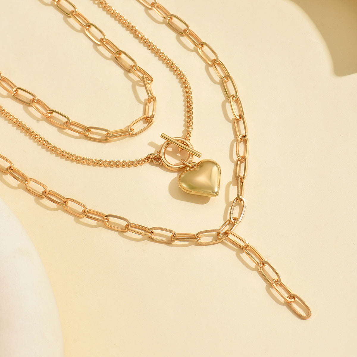 Wholesale Heart-shaped Pendant Chain Tassel Necklace