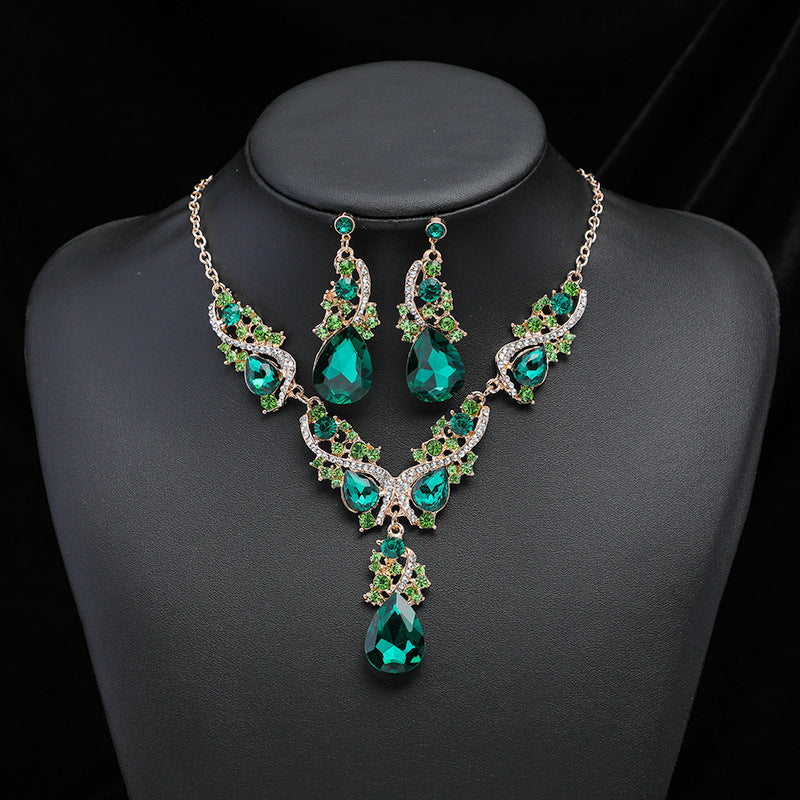 Wholesale luxury exaggerated necklace earrings set