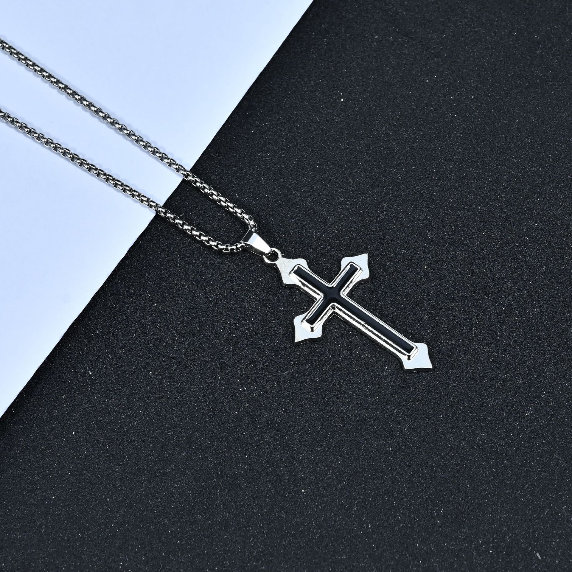 Wholesale Hip Hop Street Punk Black Cross Pendant Necklace Stainless Steel Chain Unisex Fashion Accessory