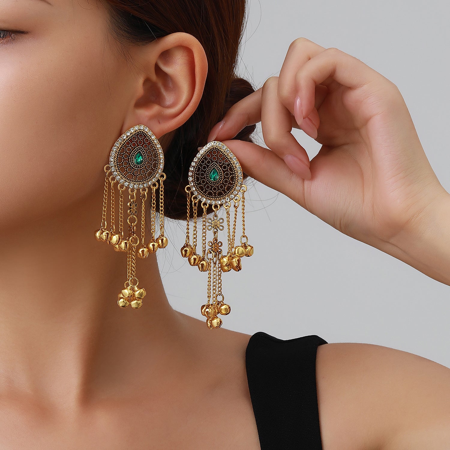 Wholesale Trendy Long Tassel Rhinestone Earrings For Women Elegant Gold Tone Party Jewelry Accessory Boutique Resale Gift