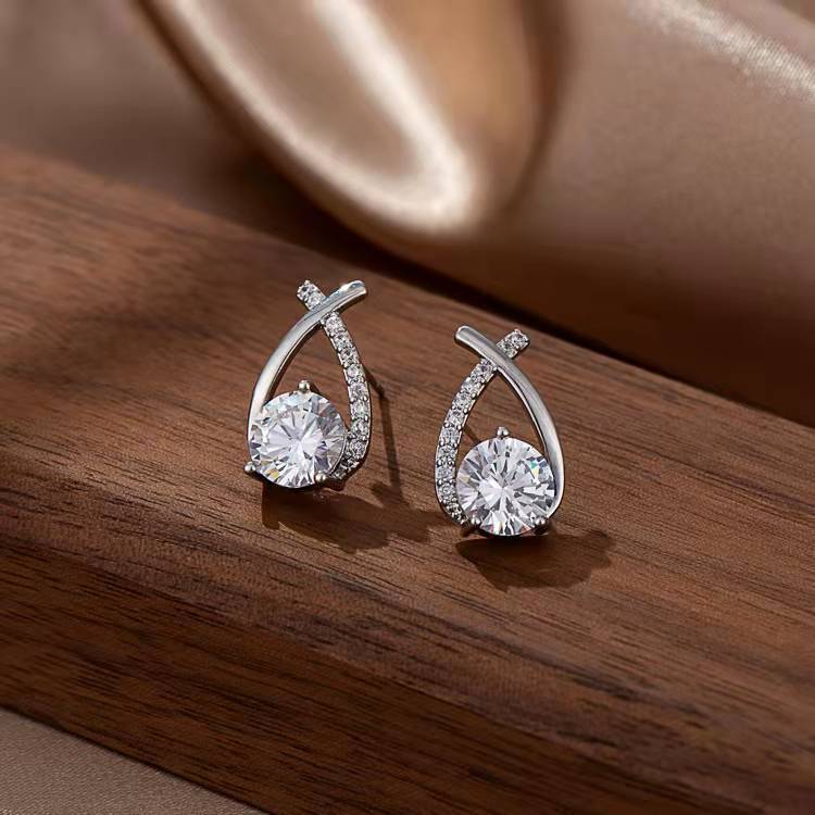 Wholesale Diamond Cross Light Luxury  Earrings