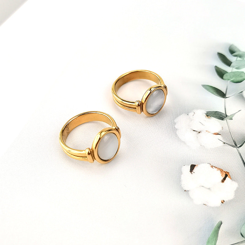 Wholesale Curved White Shell Mother-of-pearl Oval 18K Gold Plated Titanium Steel Rings ACC-RS-GuDi002