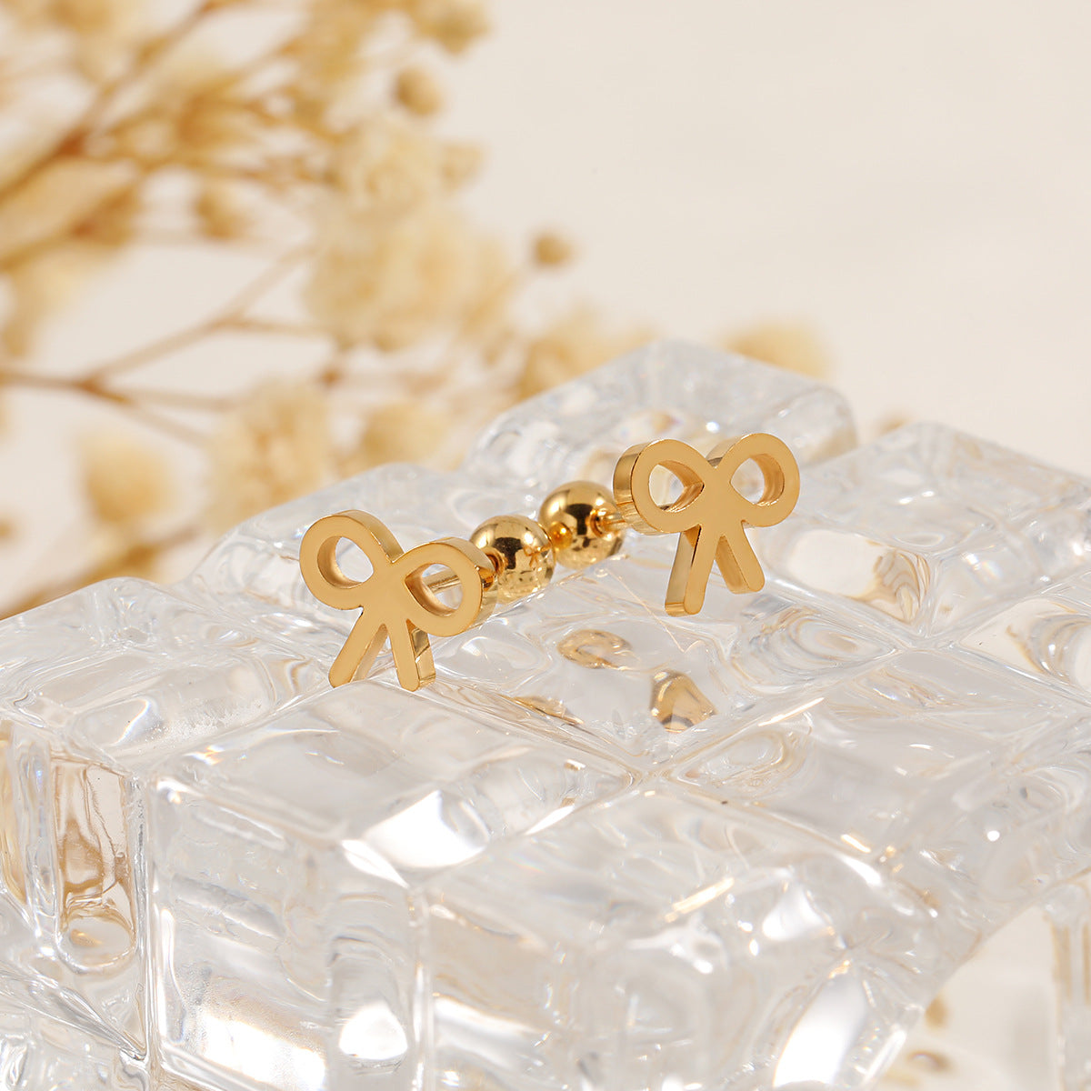 Wholesale  Bow Ear Bone Nail  Fashionable  Titanium Steel Earrings