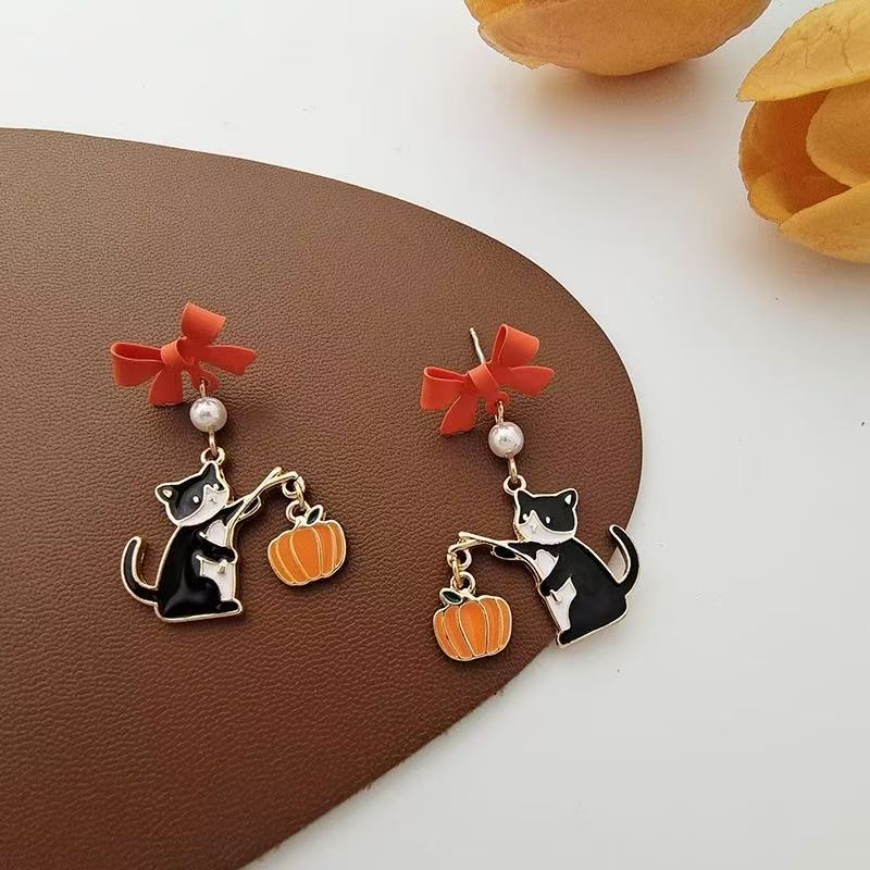 Wholesale Trendy Cartoon Cat Earrings  Bow Design Alloy Jewelry Accessory for Women