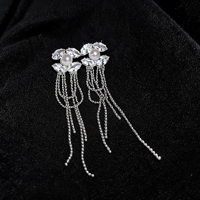Wholesale Silver Needle Zircon Pearl Leaf Tassel Earrings for Party Wear Jewelry Accessory