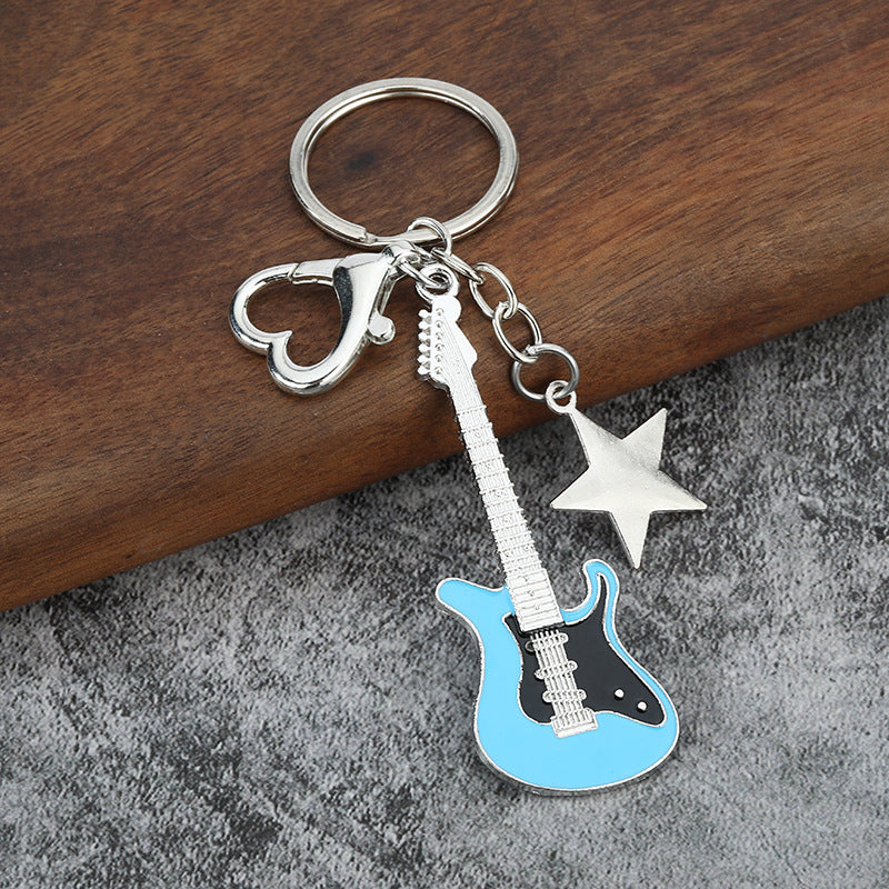 Wholesale Electroplating color-retaining oil-dripping guitar keychain