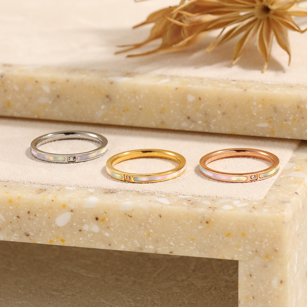 Wholesale  Titanium Steel  Light Luxury Simple Weekly Circle Fritillaria Ring