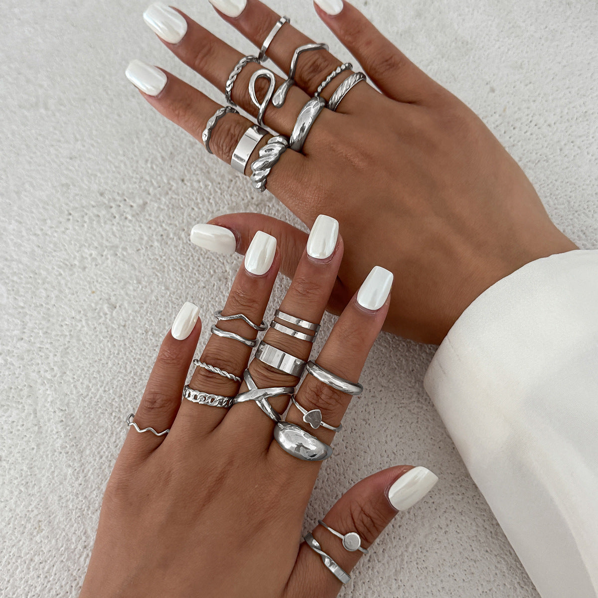 Wholesale Alloy open twist hollow irregular ring set