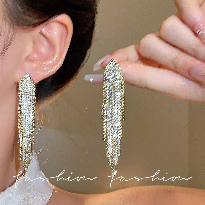 Wholesale Gold Tone Alloy Geometric Triangle Tassel Earrings Trendy Fashion Jewelry Accessory For Women Gift