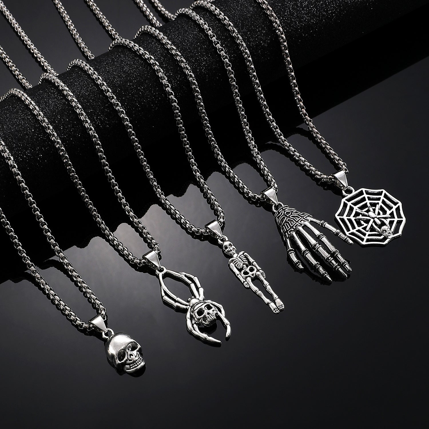 Wholesale  Punk Skull  Web Pendant Necklace,  Zinc Alloy,  Fashion Jewelry Accessory,  Boutique Resale Gift