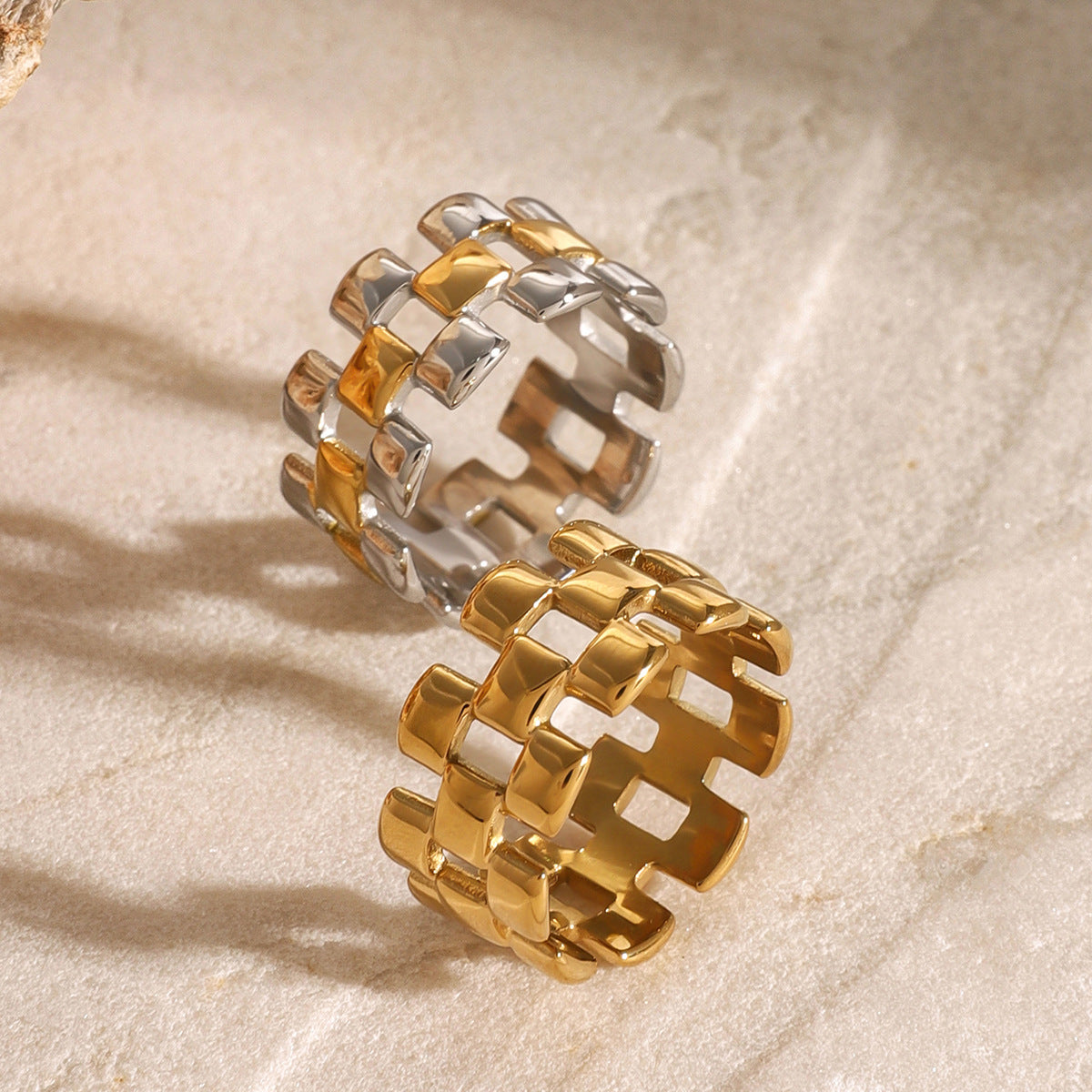 Wholesale  18k stainless steel three-layer square square hollow ring