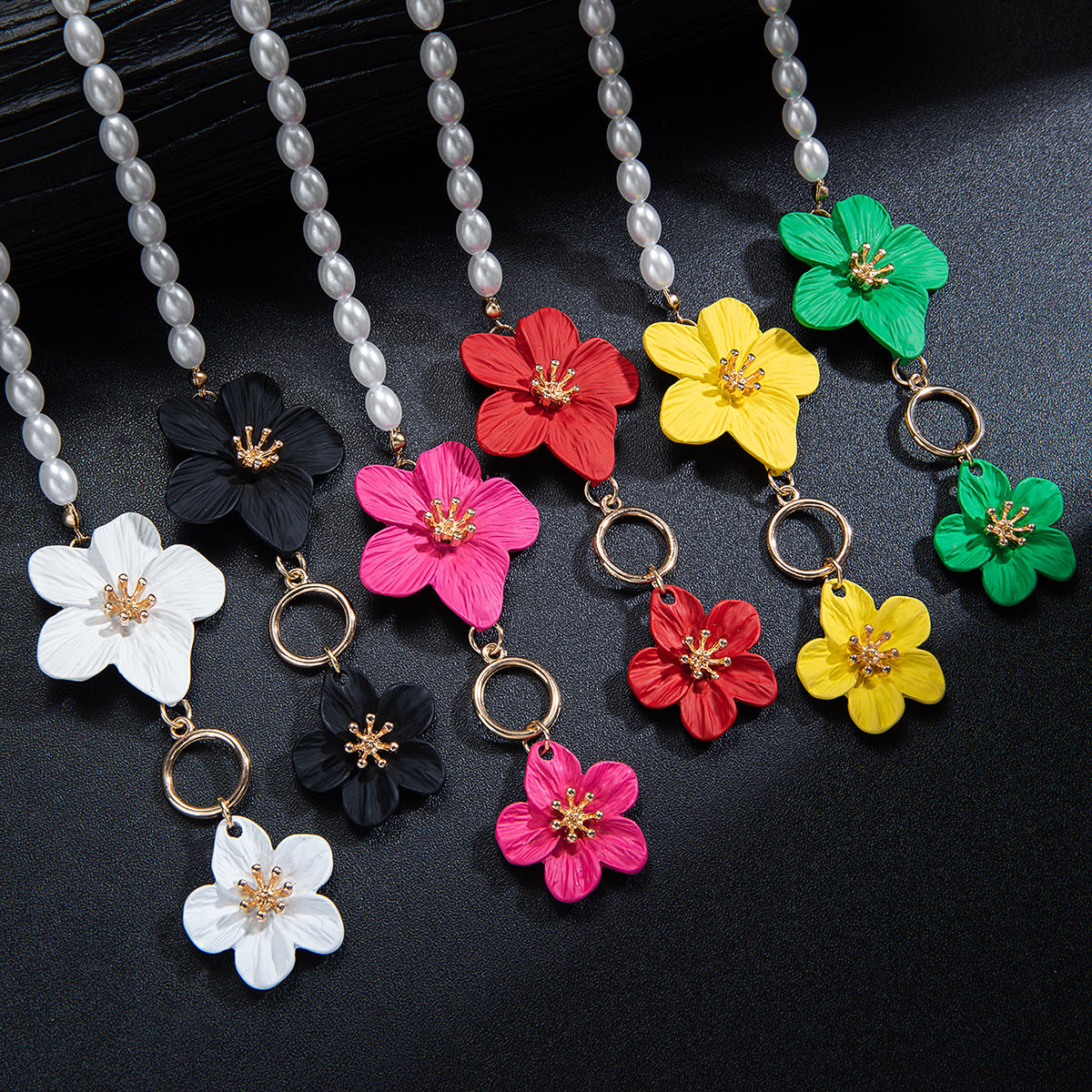 Wholesale pearl beaded alloy OT chain spray paint three-dimensional flower anklet