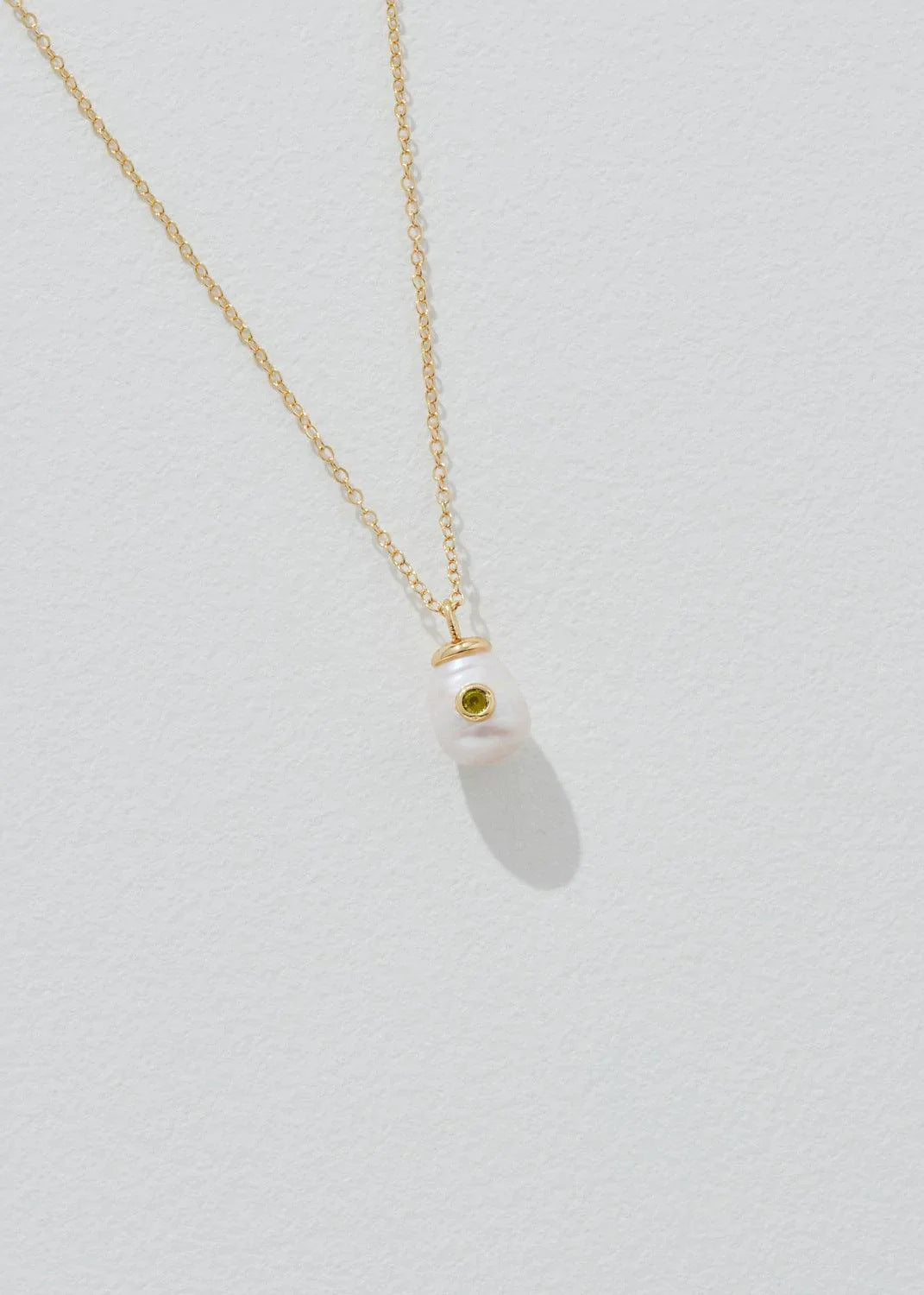 Wholesale Pearl Pendant Necklace December Birthstone Necklace