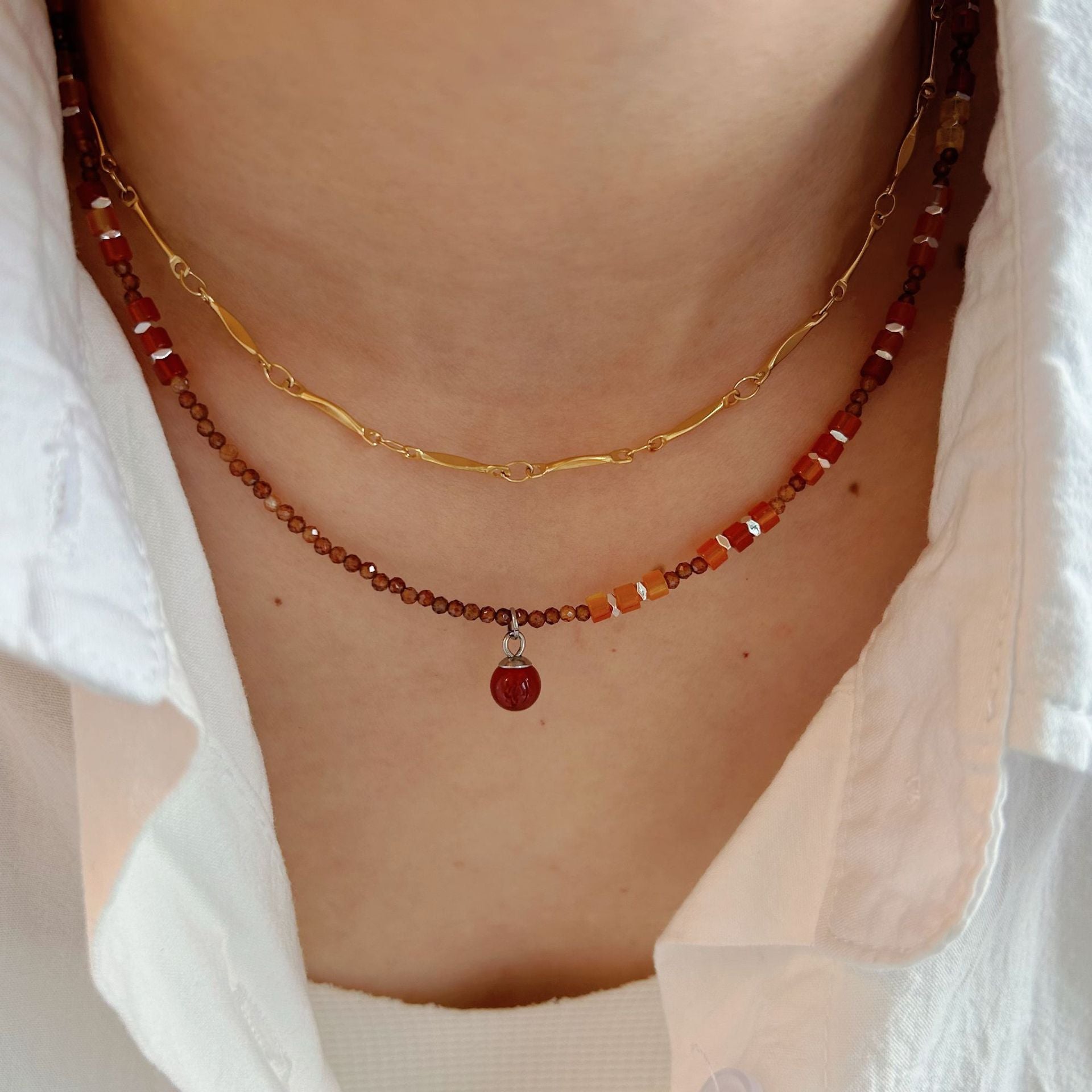 Wholesale Titanium Steel Natural Cut Sands Original Design Necklace