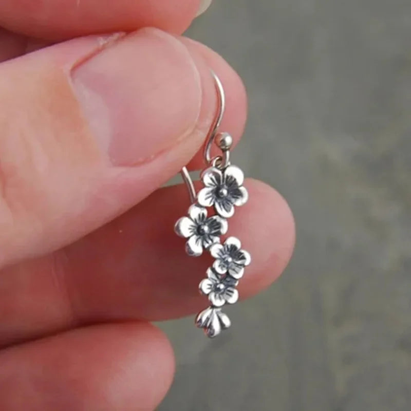 Wholesale Vintage Daisy Earrings  Bohemian Style Elegant Fashion Jewelry