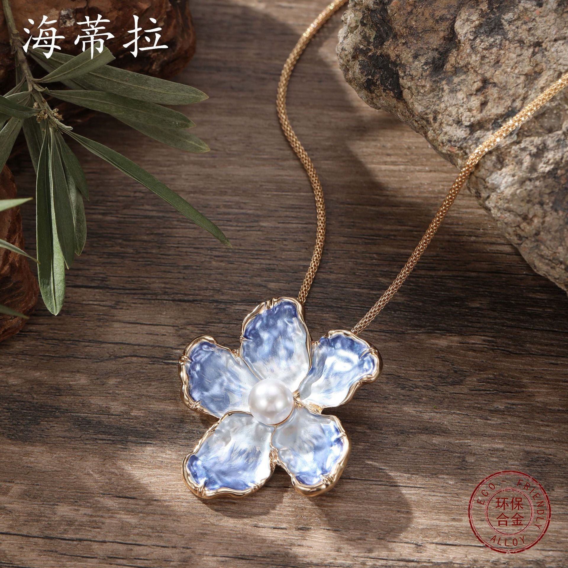 Wholesale  blue enamel camellia pendant fashion oil gradient flower necklace