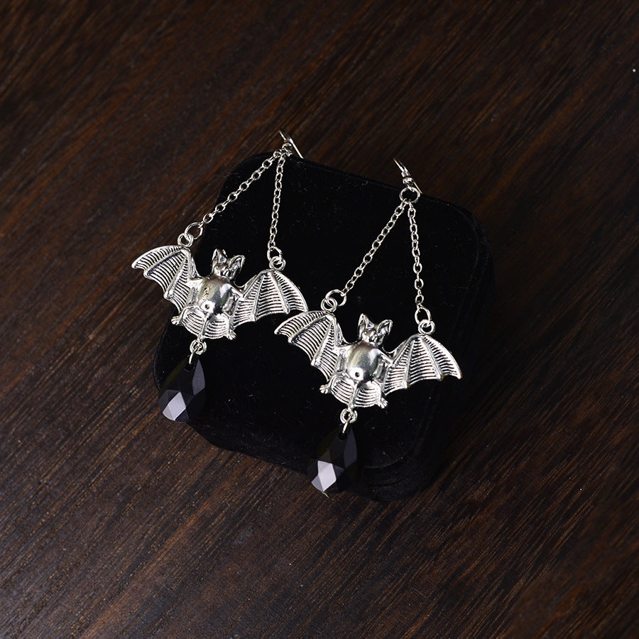 Wholesale Zinc Alloy Electroplated Bat Earrings Retro Gothic  Party Fashion Accessory