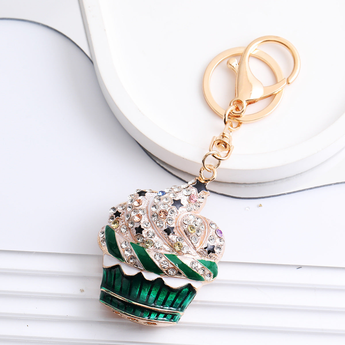 Wholesale Trendy Rhinestone Strawberry Ice Cream Keychain Cute Cartoon Bag Charm Car Accessory Gift