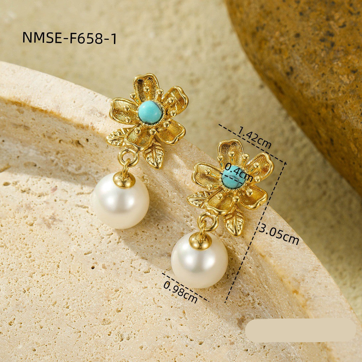 Wholesale  18k gold  petal pearl does not fade stainless steel earrings