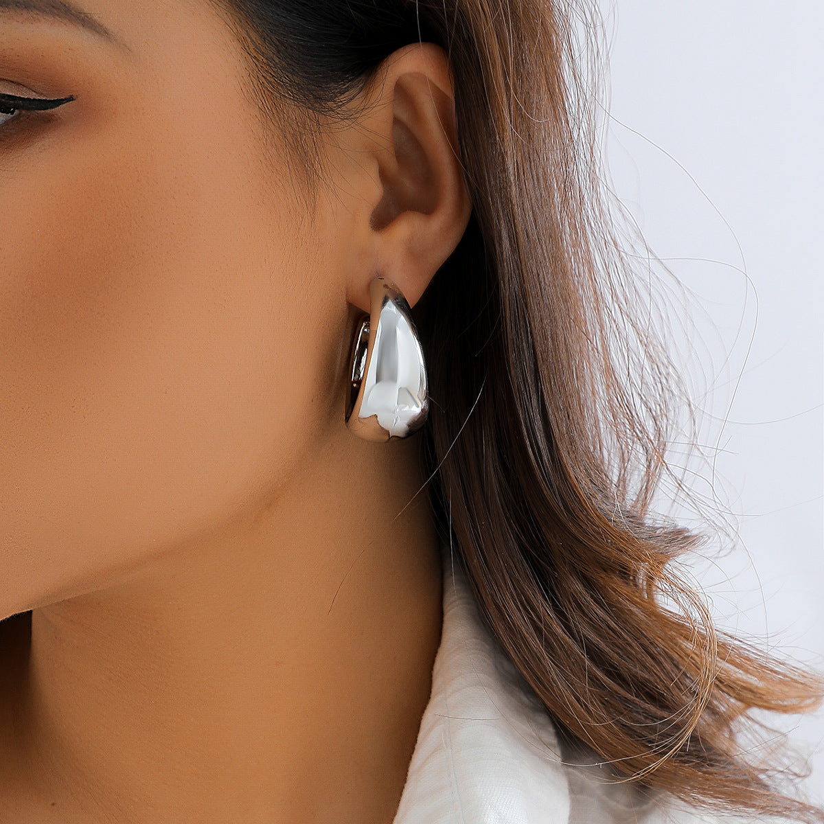 Wholesale Exaggerated Metal Earrings and Studs Statemente Earrings ACC-ES-XueRou004