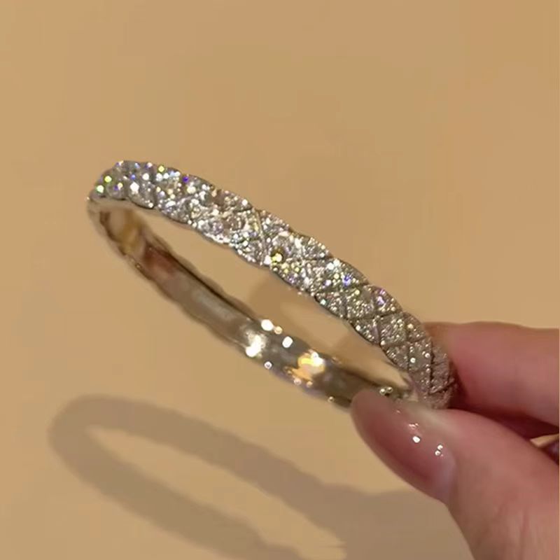 Wholesale Retro diamond pattern bracelet