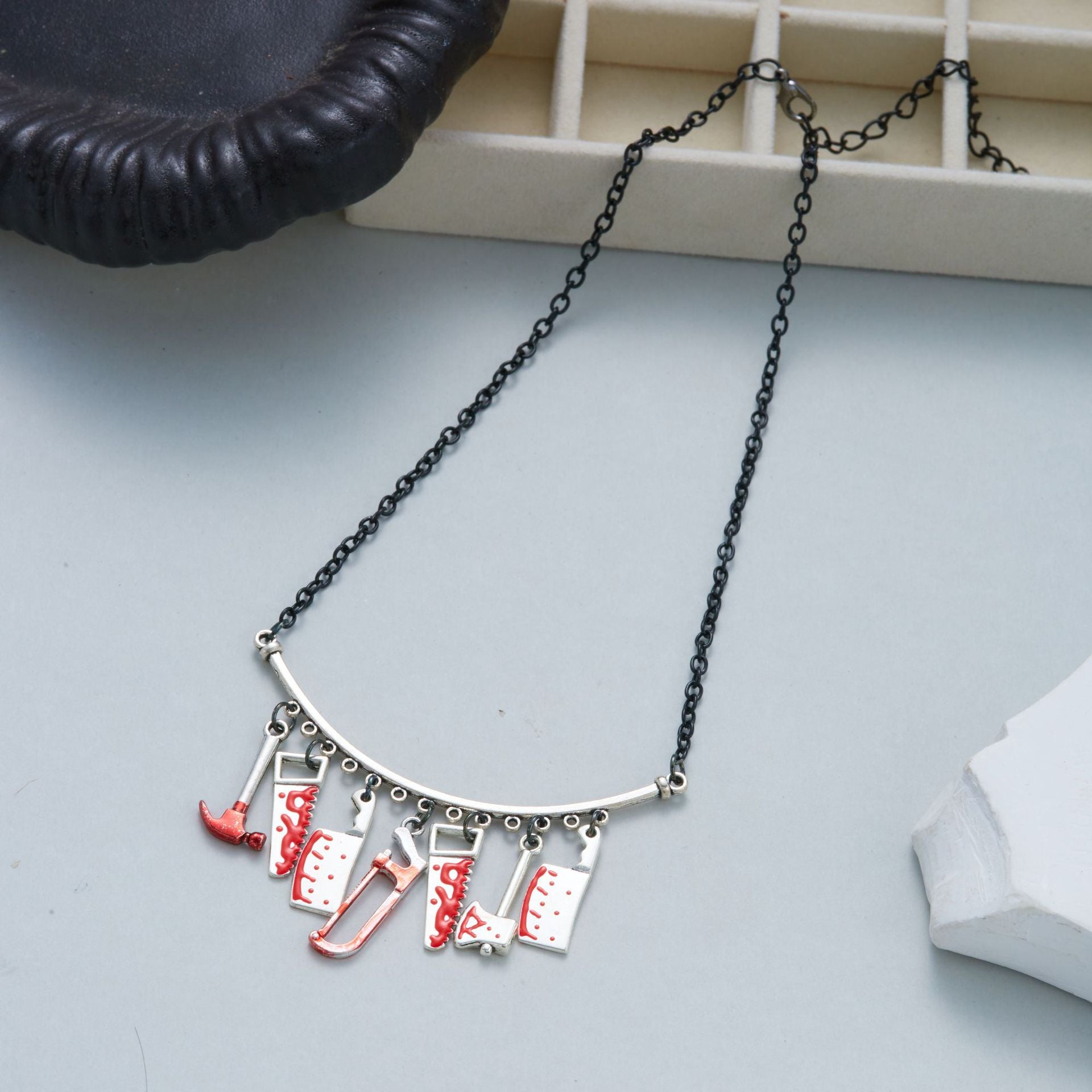 Wholesale Electroplated Crystal Gothic Dagger Tassel Pendant Necklace for  Fashion Accessory