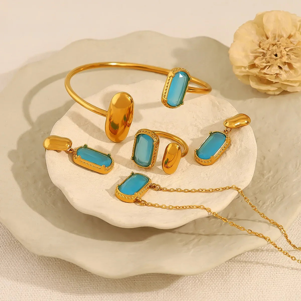 Wholesale Titanium Steel Colorful Zircon suit Light Luxury All-match Open Bracelet  Clavicle Chain