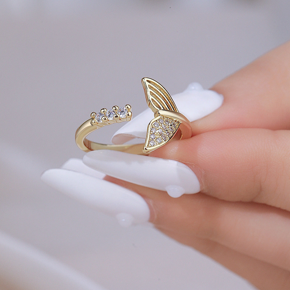 Wholesale Fashion Gold Copper Zircon Adjustable Fish Tail Hollow Ring For Women Minimalist Japanese Light Luxury Jewelry Accessory