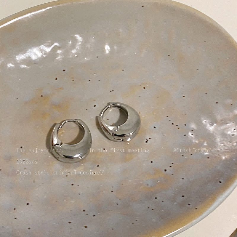 Wholesale Geometric Oval Solid Color Round Metal Earrings