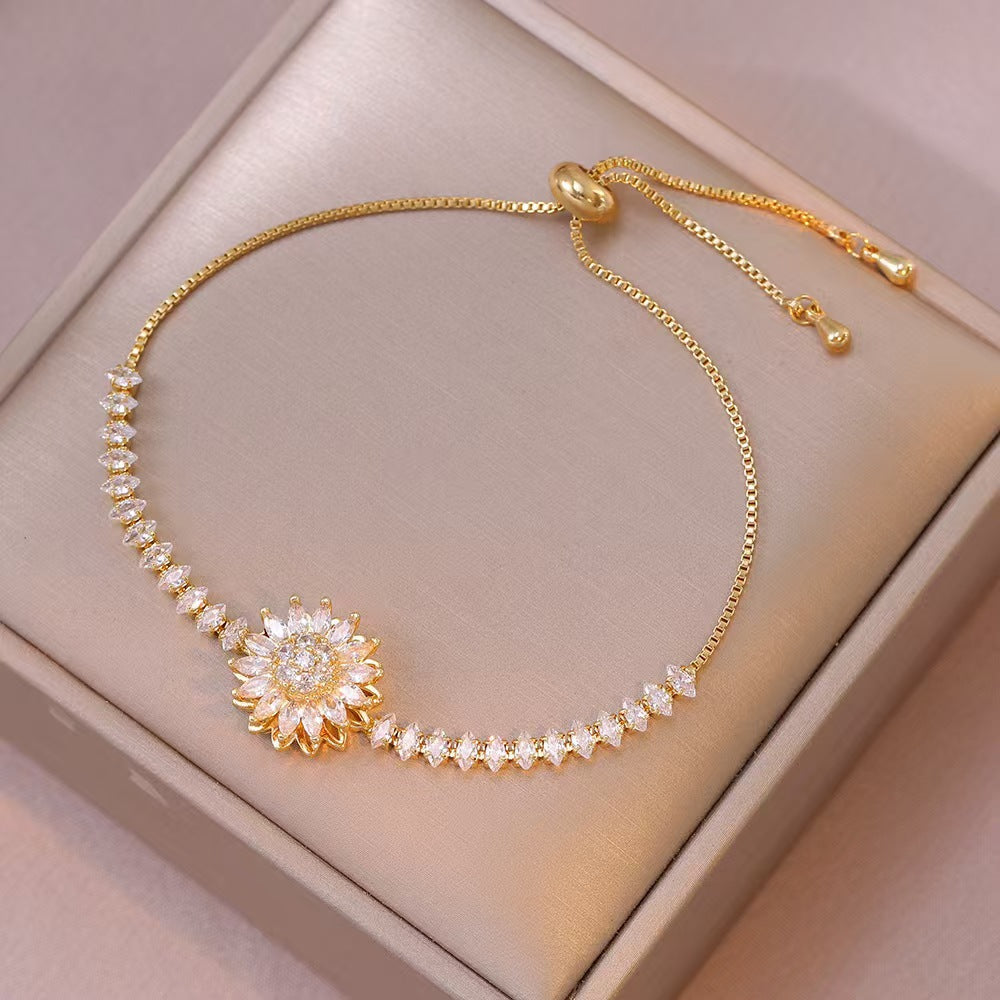 Wholesale Necklace  Diamond-encrusted Sunflower  Ring Rotatable Clavicle Chain Jewelry