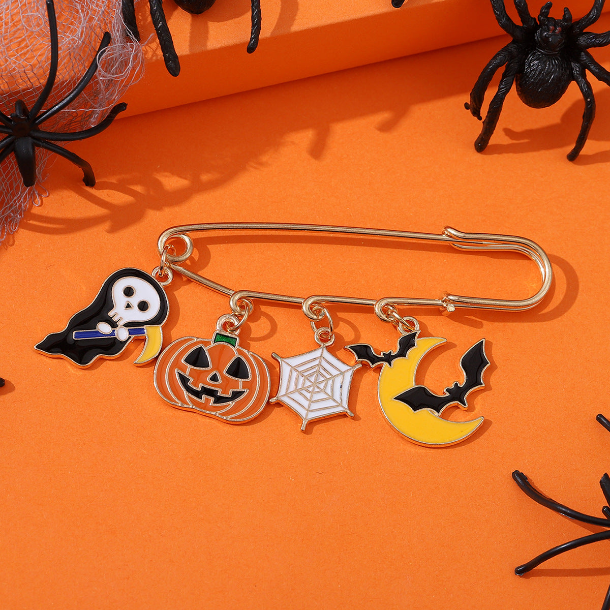 Wholesale  ghost face pumpkin ghost web gothic brooch