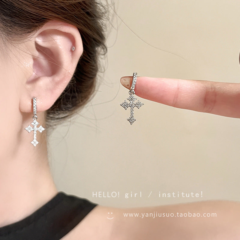 Wholesale Copper cross earrings set with zircon