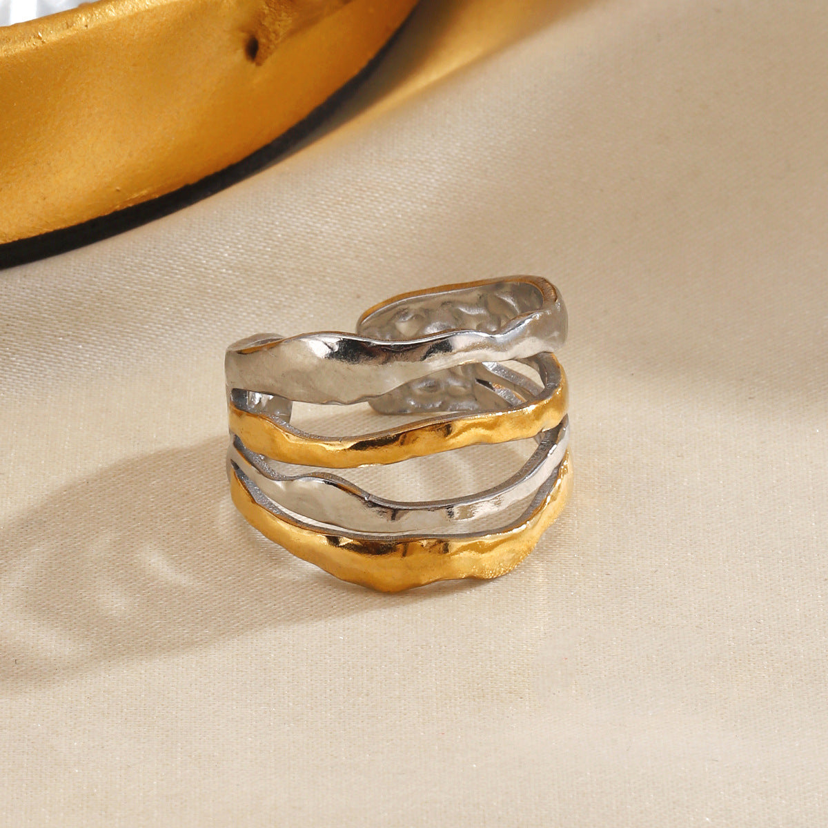 Wholesale Stainless Steel Contrast Color Ring for Women Fashion Accessory Everyday Wear