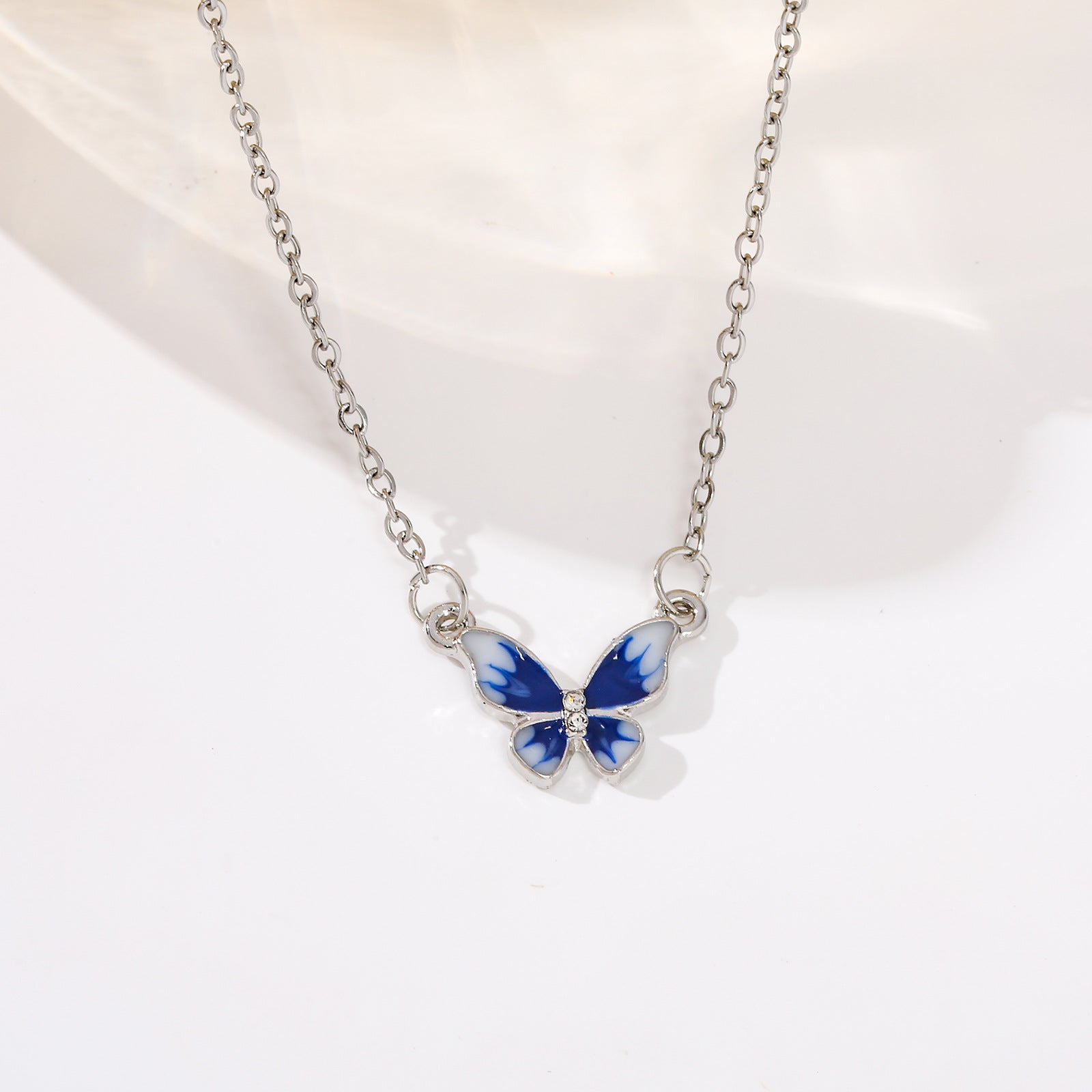 Wholesale alloy gradient blue butterfly necklace