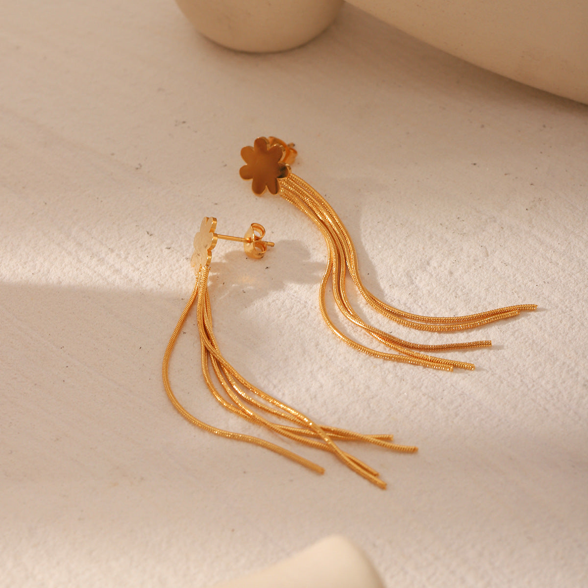 Wholesale  stainless steel  fashion all-match tassel earrings