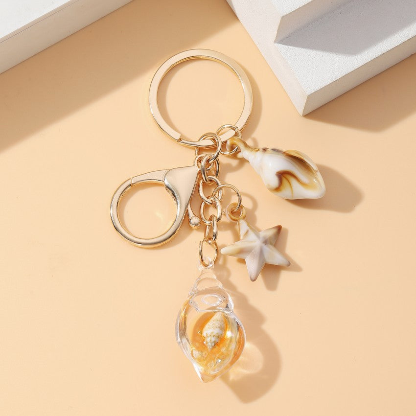 Wholesale Acrylic Glow-in-the-Dark Seashell Keychain Decorative Car Bag Charm Gift