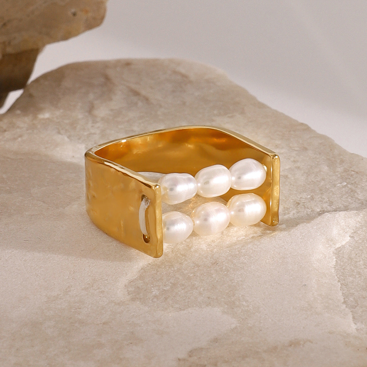 Wholesale 18k Gold Stainless Steel Pearl Ring