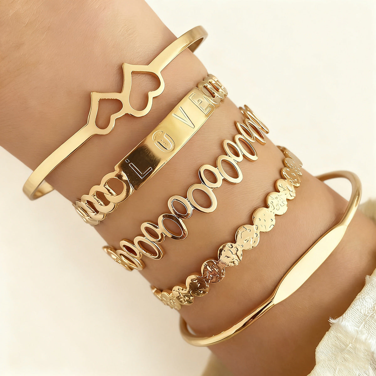 Wholesale 3 Piece Gold Metal Multi Layer Geometric Open Cuff Bracelet Set For Women Punk Style Gift
