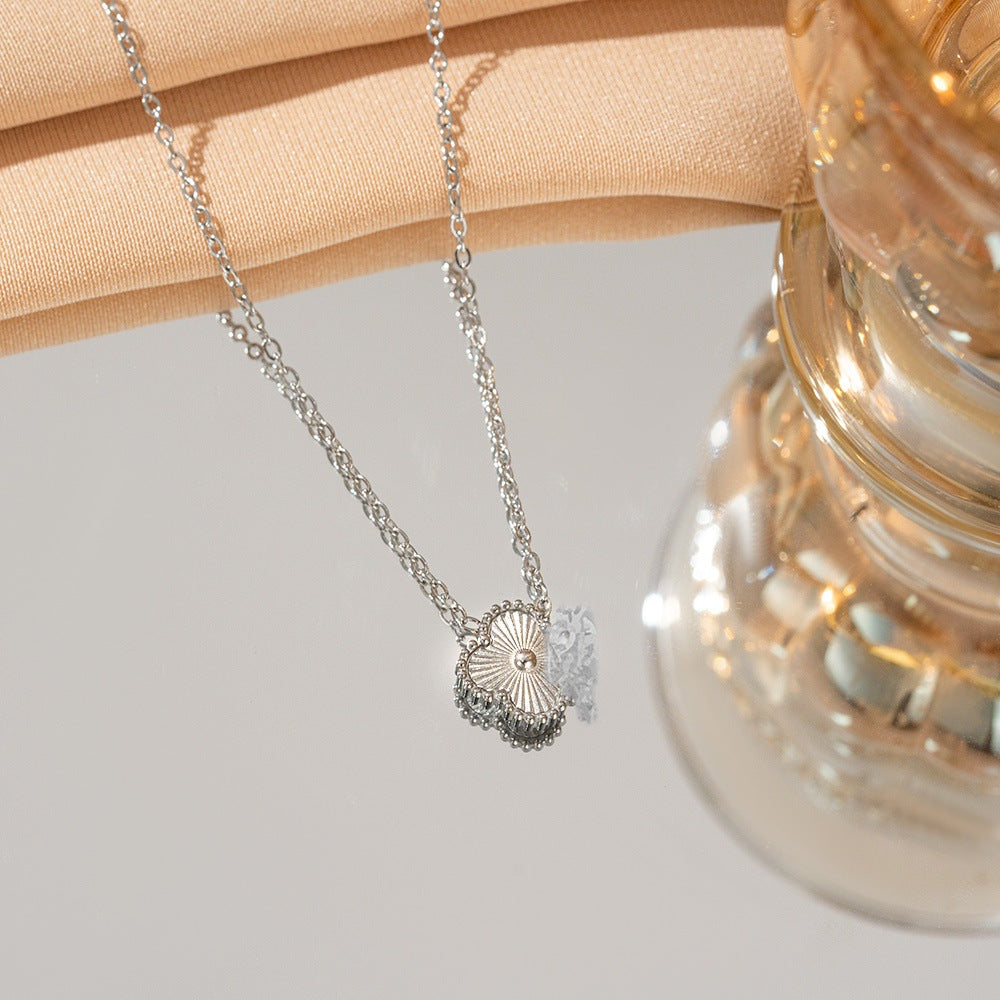 Wholesale Titanium Steel Lucky Four Leaf Clover Pendant Necklace Double Sided Mother Of Pearl Design Trendy Jewelry Accessory ACCVIP