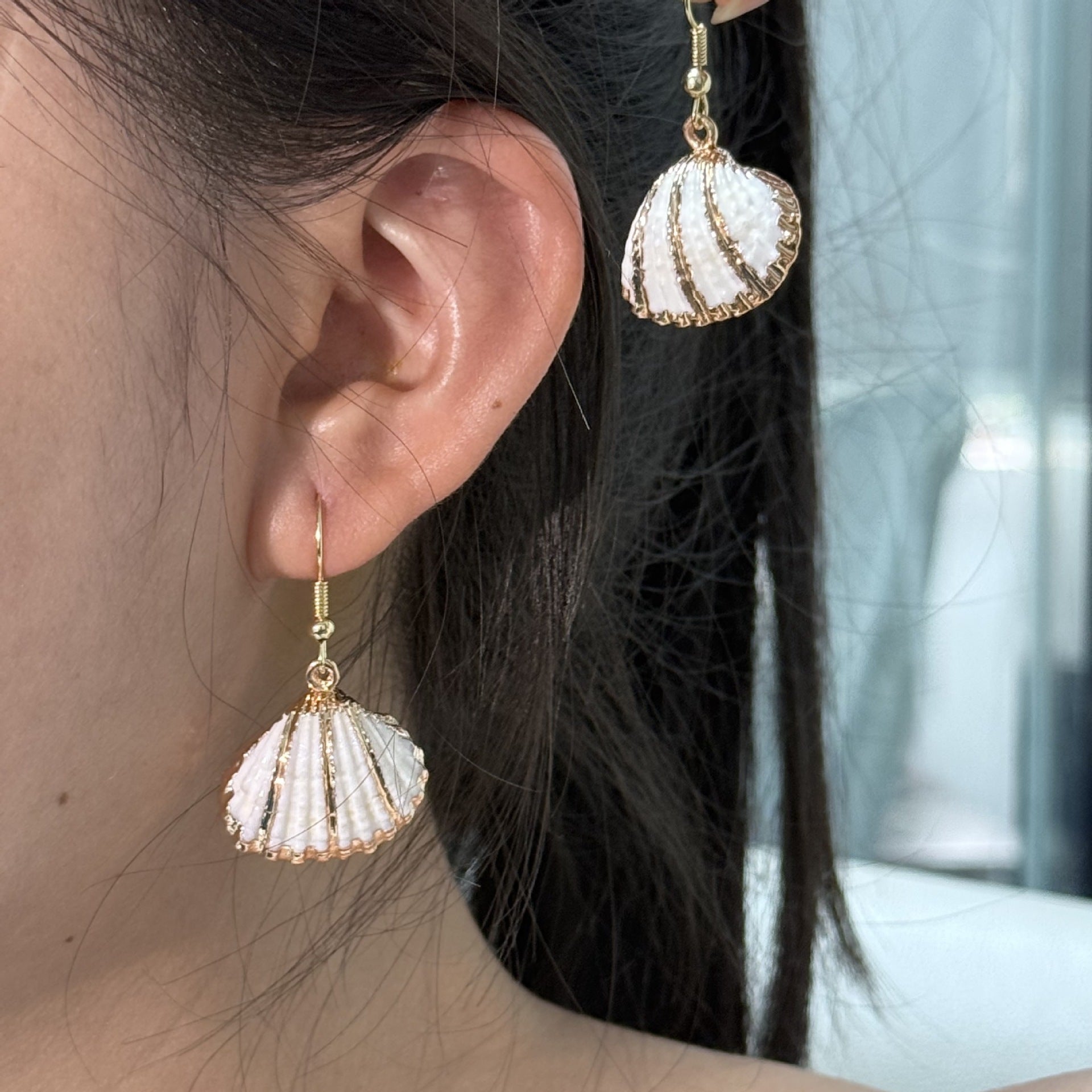 Wholesale  natural shell conch earrings