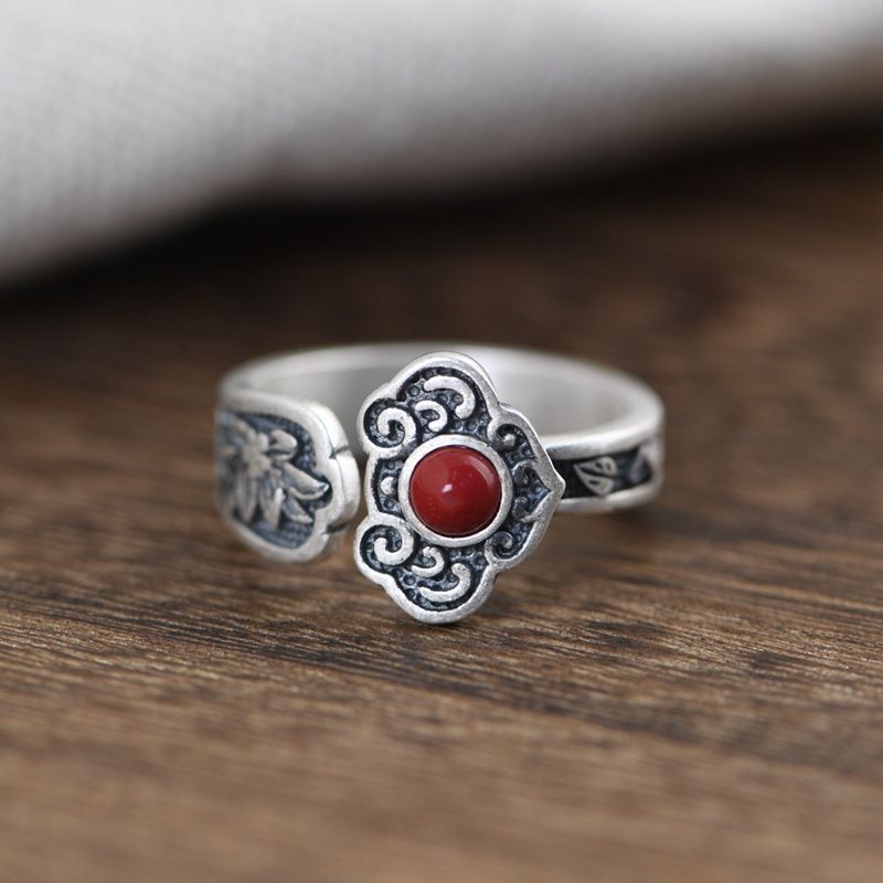 Wholesale Retro pattern red ring